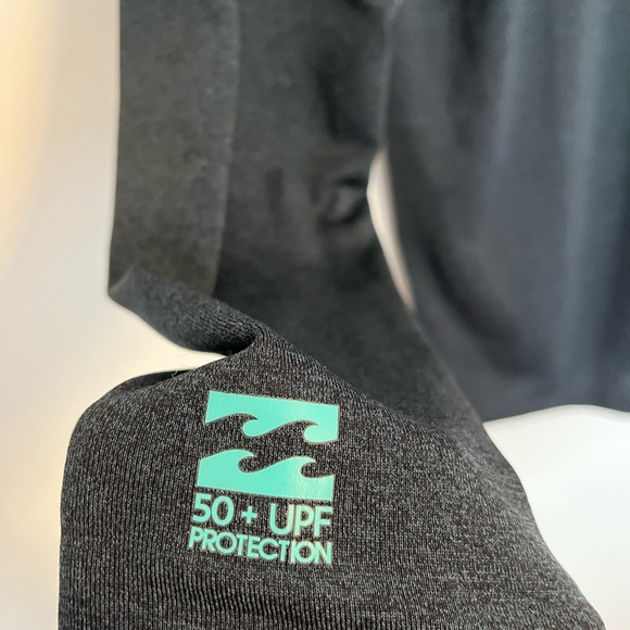Billabong Black Rashguard Sub protection Kids Long Sleeve Shirt size 16 - Picture 2 of 5